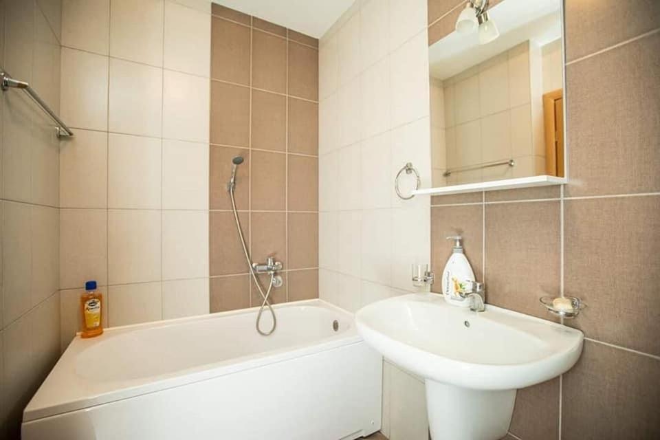 Naki Apartmani بودغوريتْسا المظهر الخارجي الصورة