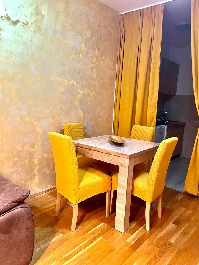 Naki Apartmani بودغوريتْسا المظهر الخارجي الصورة