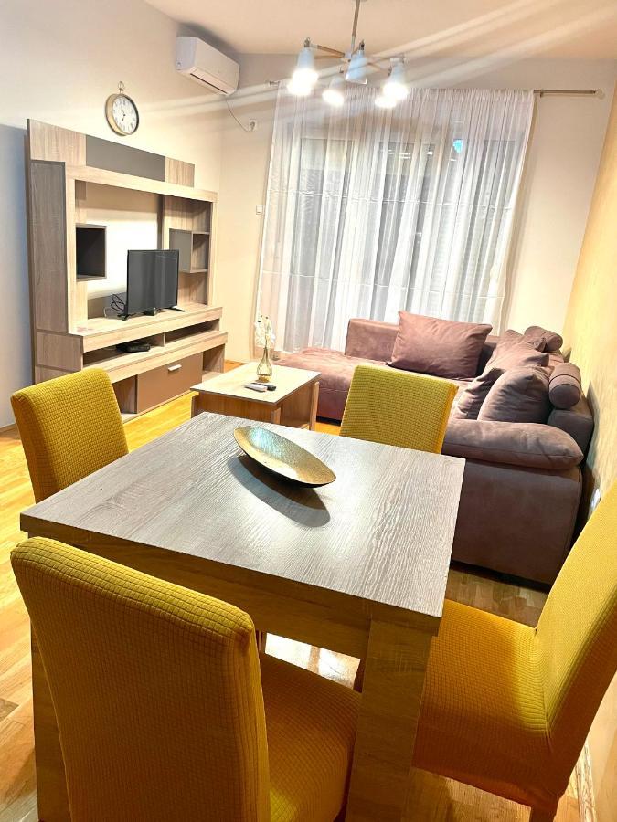 Naki Apartmani بودغوريتْسا المظهر الخارجي الصورة